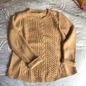 Cable knit Sweater